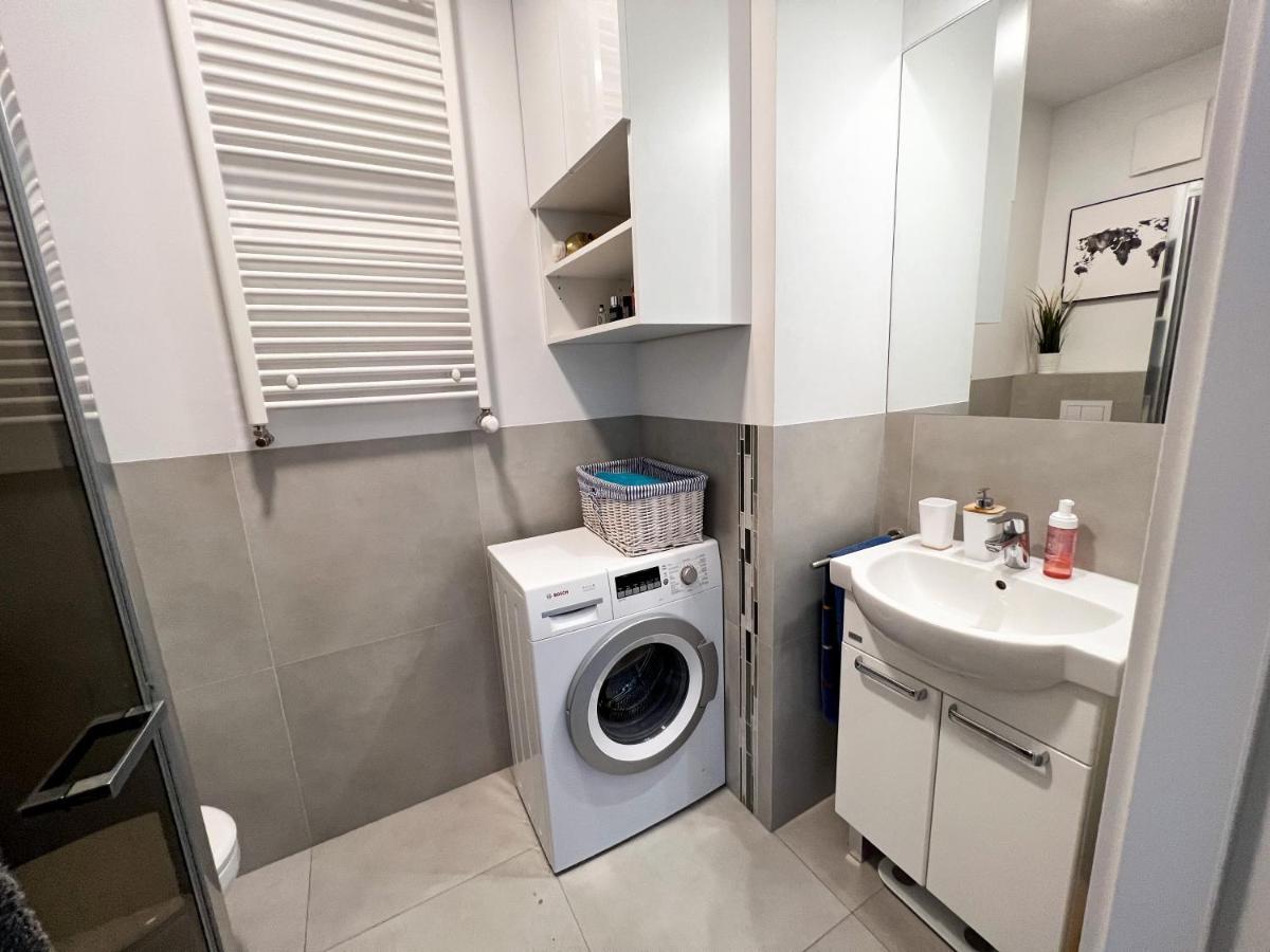 Nowoczesny Apartament - Blisko Centrum Warsawa Bagian luar foto